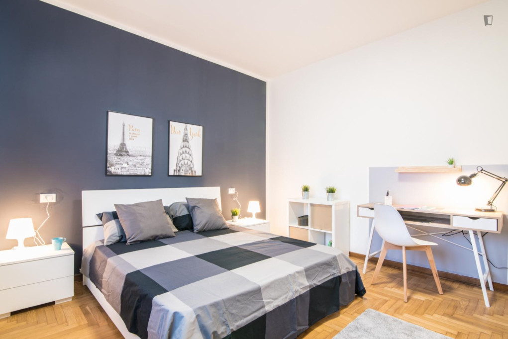 Amazing double bedroom in Sacra Famiglia