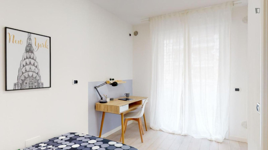 Pleasant single bedroom near Parco Fornace Morandi