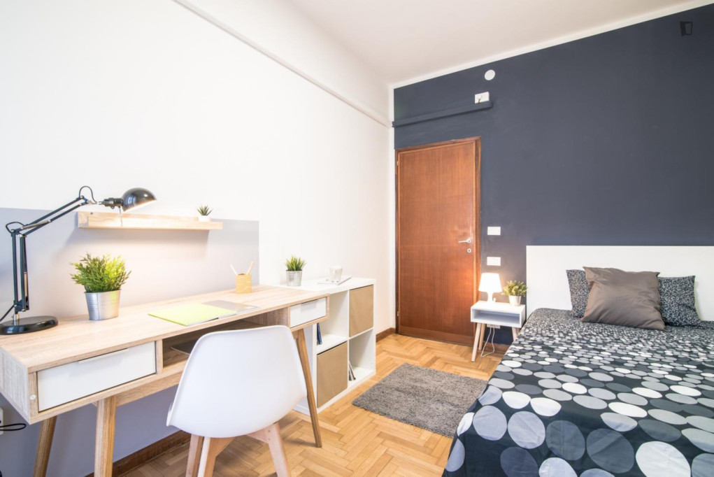 Lovely single bedroom in Sacra Famiglia