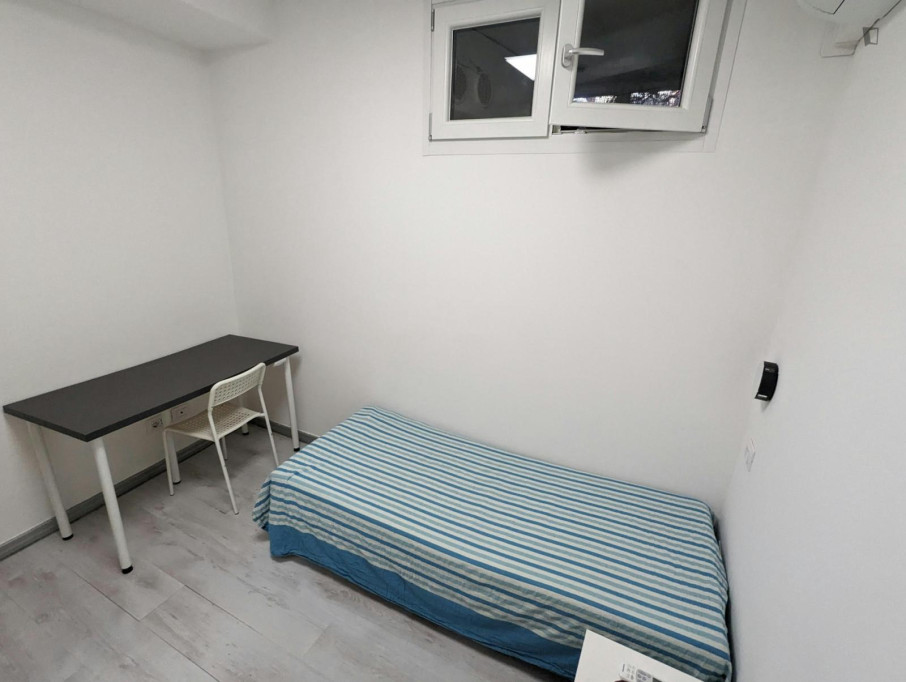 Pleasant single bedroom in Bovisa - Milan - chambre - ImmoJeune