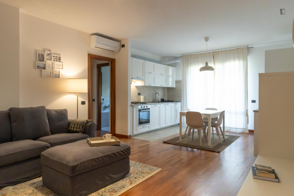 Modern 2-Bedroom Apartment in Padua