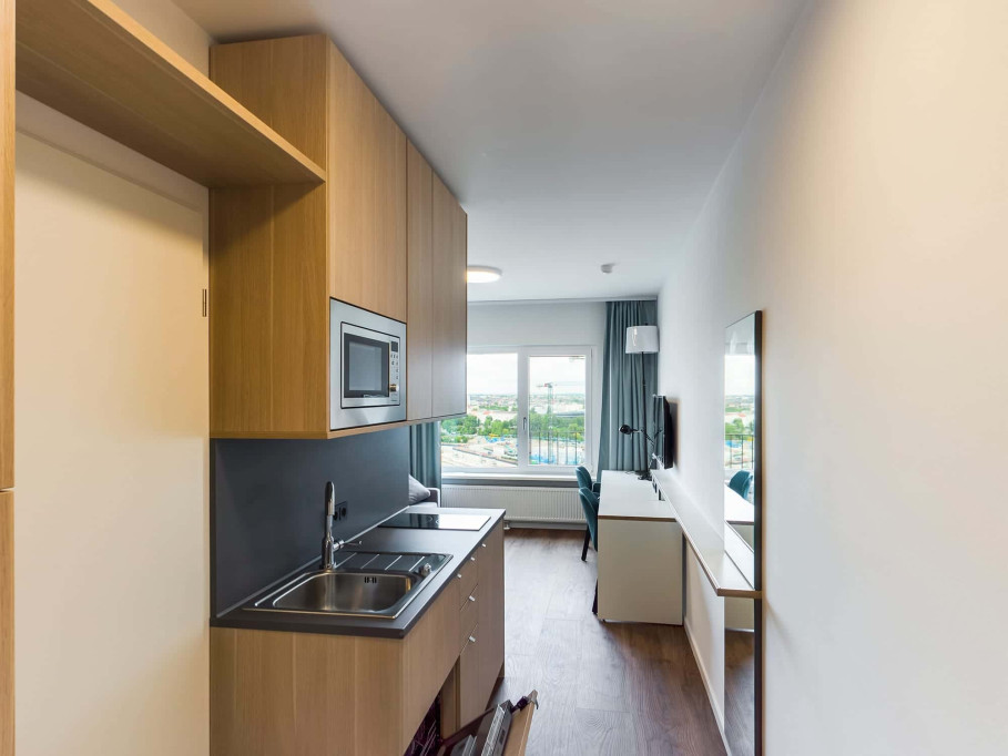 Furnished studio, Concierge and free Gym - in Central Berlin