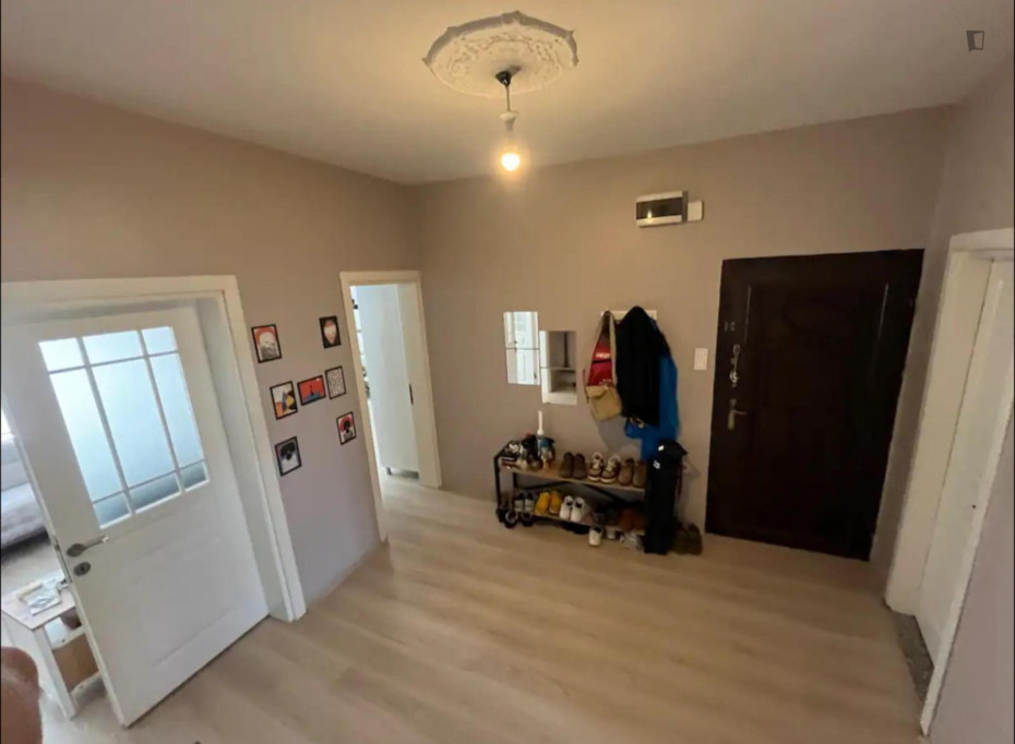 Welcoming Single Bedroom close to Harem Ferry