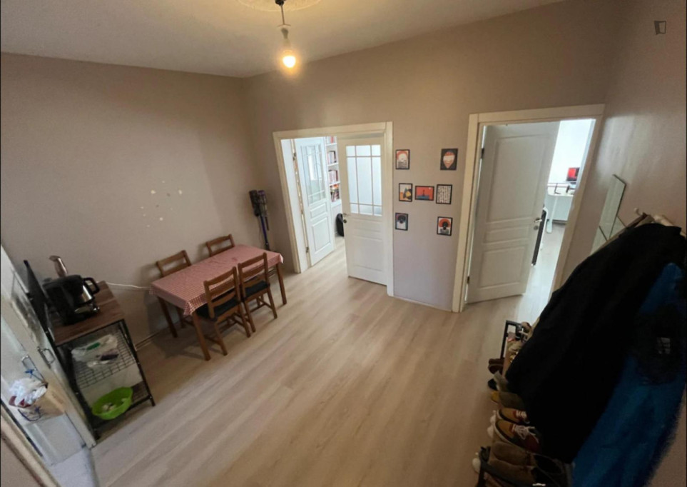Welcoming Single Bedroom close to Harem Ferry