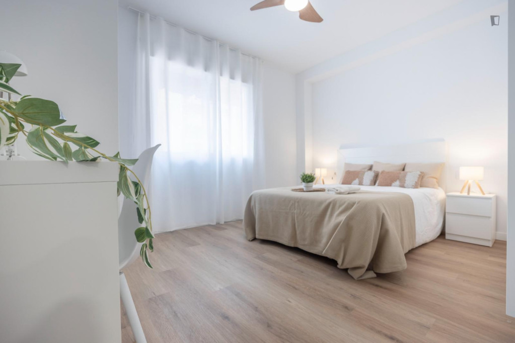 Single bedroom in 5-bedroom apartment - Valence - chambre - ImmoJeune