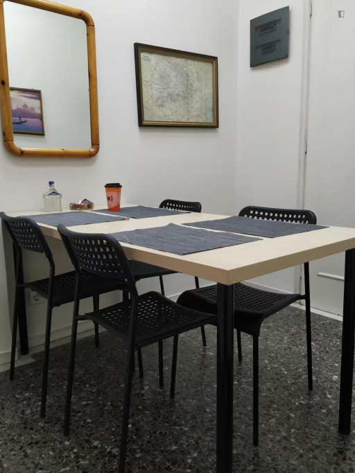 Homely double bedroom near the Athens train station