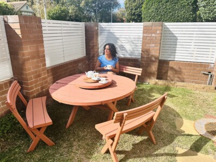 Fully Furnished Room in Kew