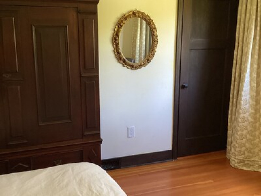 One bedroom and bathroom
