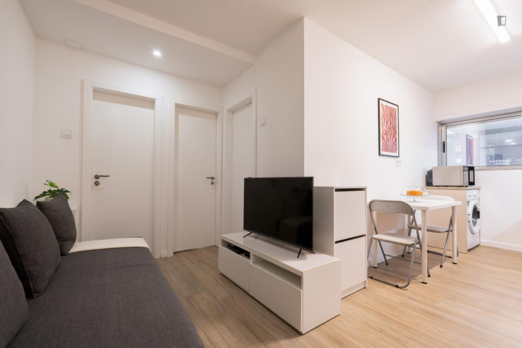 Cosy 1-bedroom flat near the João de Deus metro station - Vila Nova de Gaia - chambre - ImmoJeune