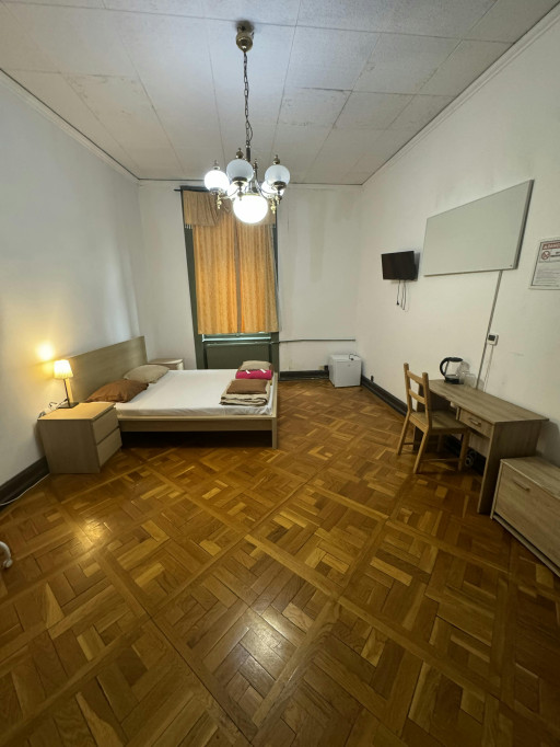 Furnished Private Room in Central Budapest – Perfect for Students!