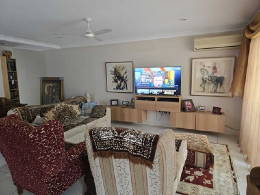Close to Gold Coast and Brisbane