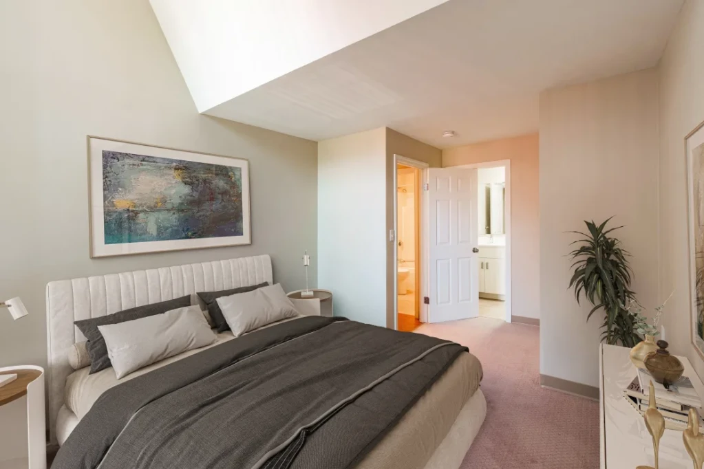 Royal Worcester Apartments