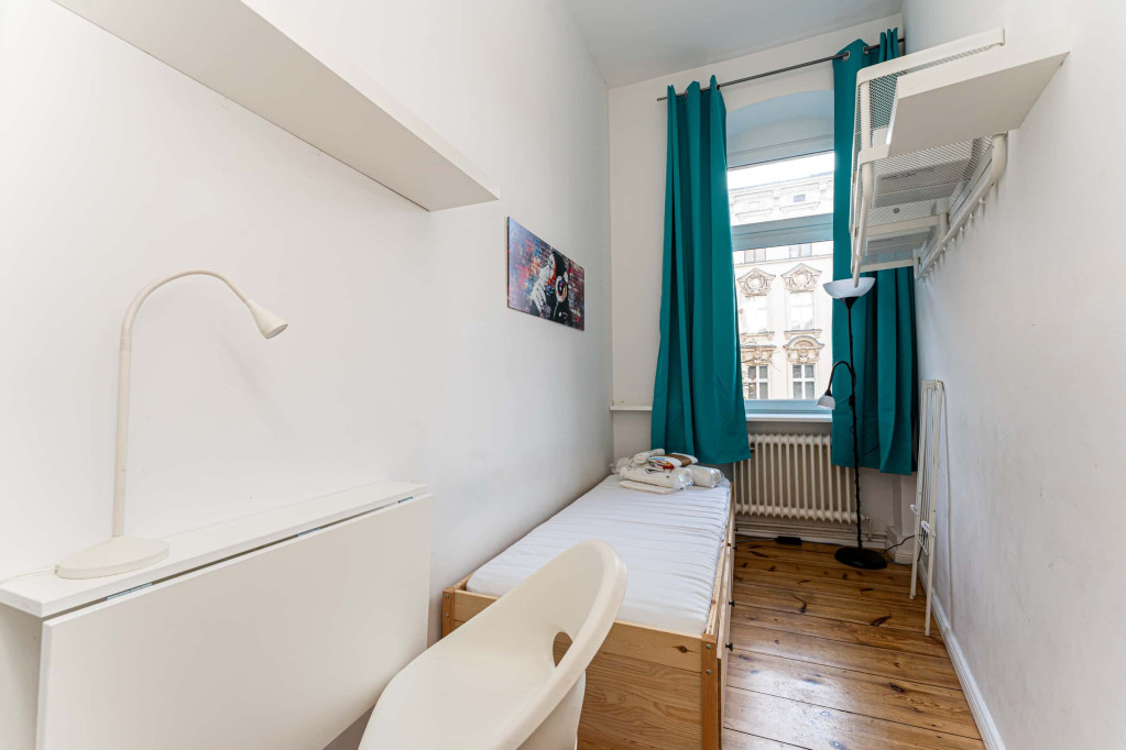 Hermannstraße - Room 1