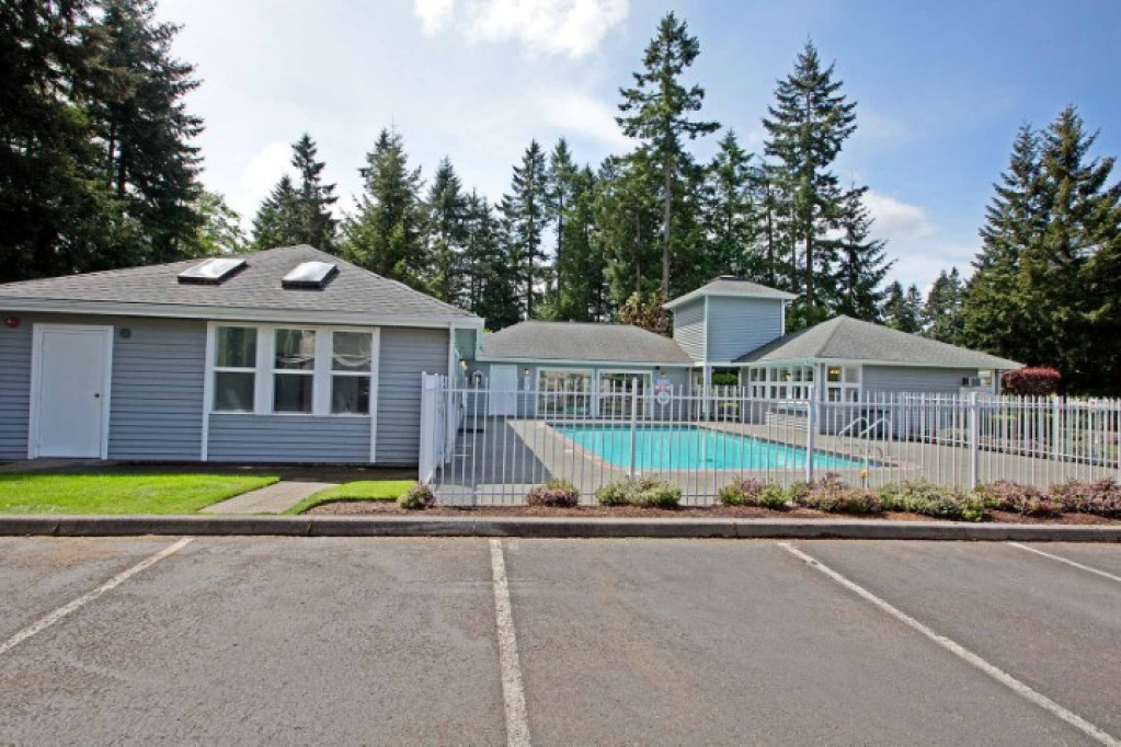 Campus Landing Apartments