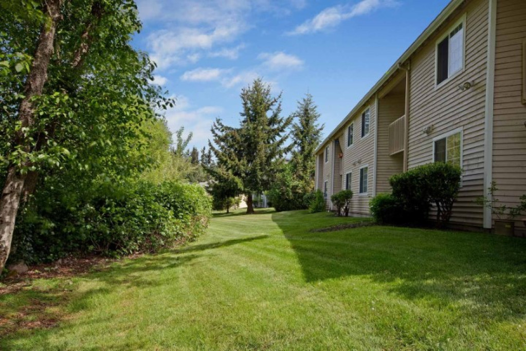 Campus Landing Apartments
