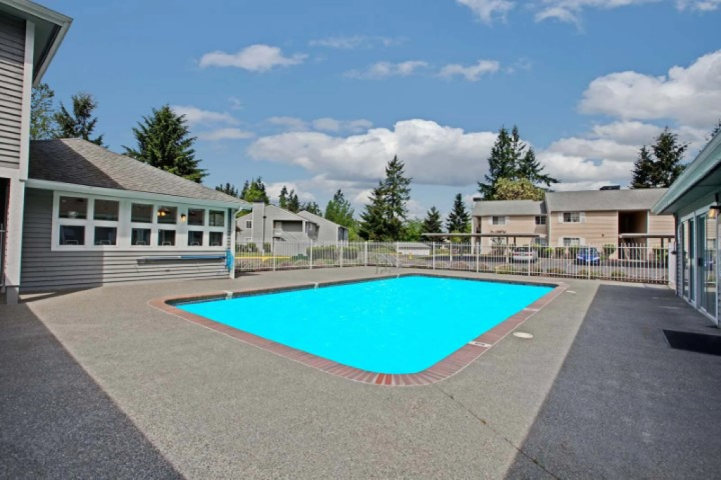 Campus Landing Apartments