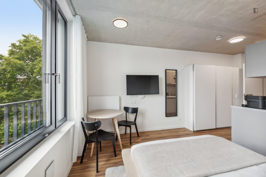Lovely studio near Ostkreuz train station