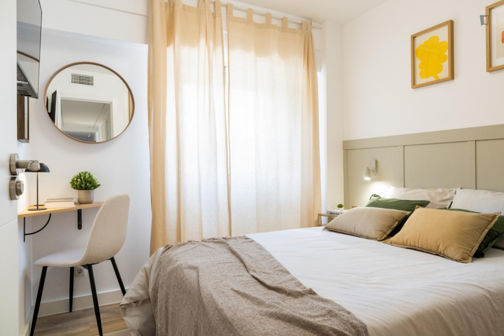 Very nice double bedroom in Coslada - Madrid - chambre - ImmoJeune