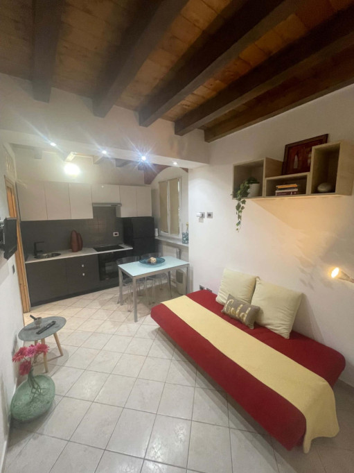 Beautiful 1-bedroom apartment in Gratosoglio