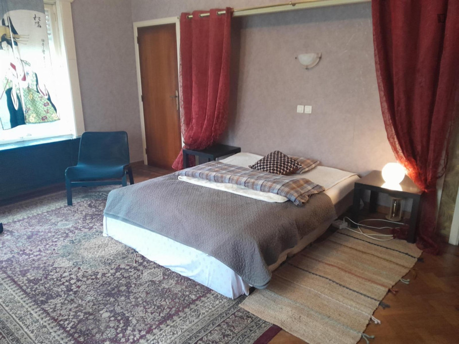 Spacious Double Bedroom in Strombeek-Bever - Bruxelles - chambre - ImmoJeune