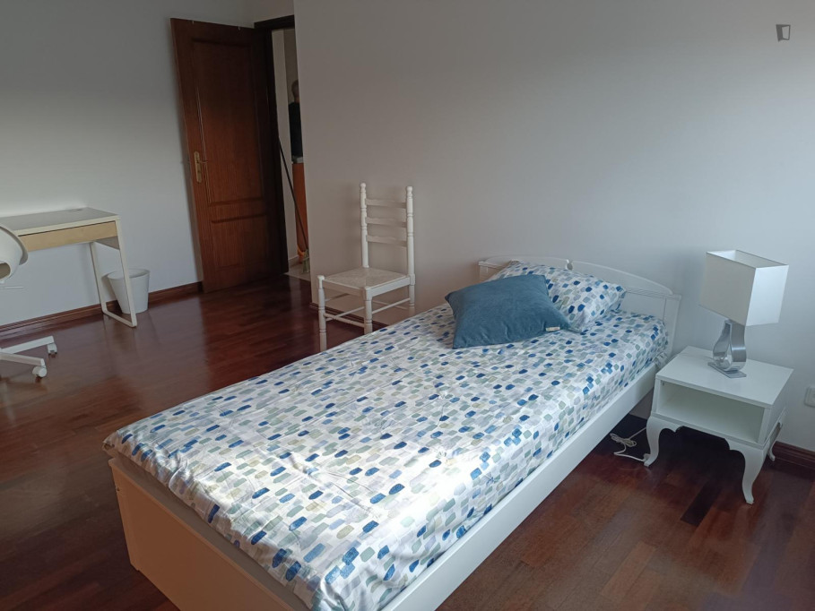 Maia room is getting free... - Leiria - chambre - ImmoJeune