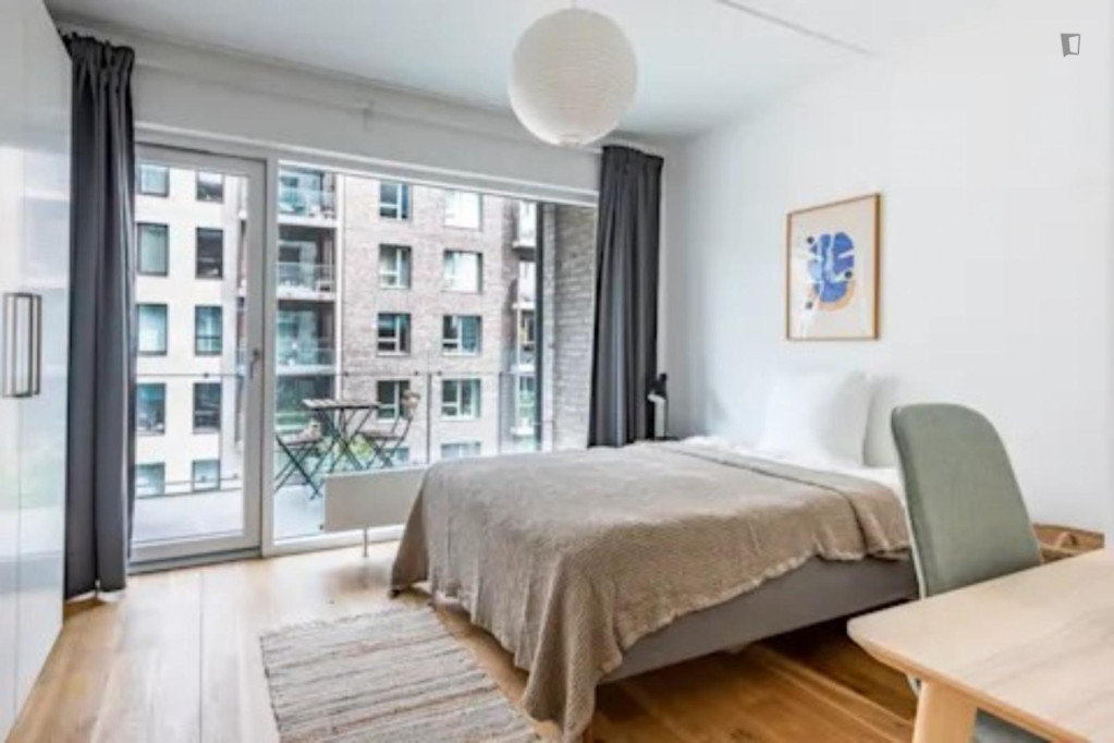Breezy double bedroom in Holmene - Copenhagen - chambre - ImmoJeune