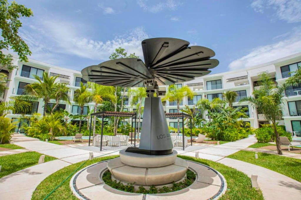 Luxury Stunning Coliving w/ Pool + Gym 10 minutes away from Tulum Beach