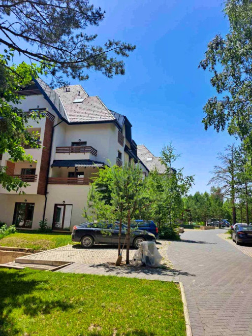 Stylish Mountain Coliving & Co-working + Outdoor Chill Zones + Social Lounge + Nature Wellness