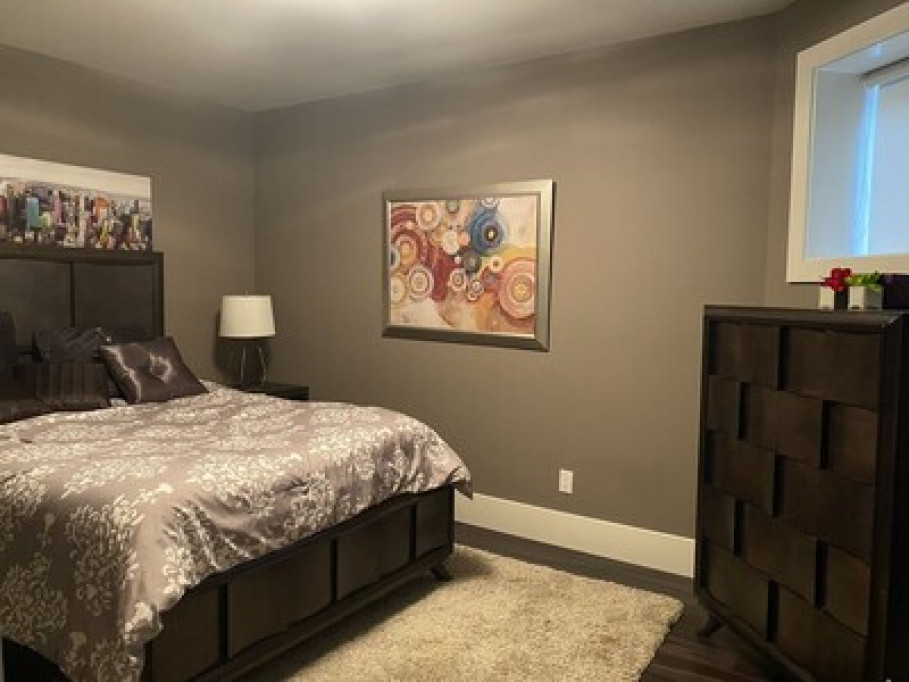 Nice Room in White Rock