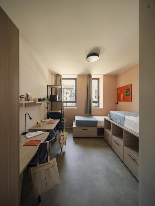 Bed in a great twin bedroom, in the Milan Barrier neighbourhood - Turin - chambre - ImmoJeune