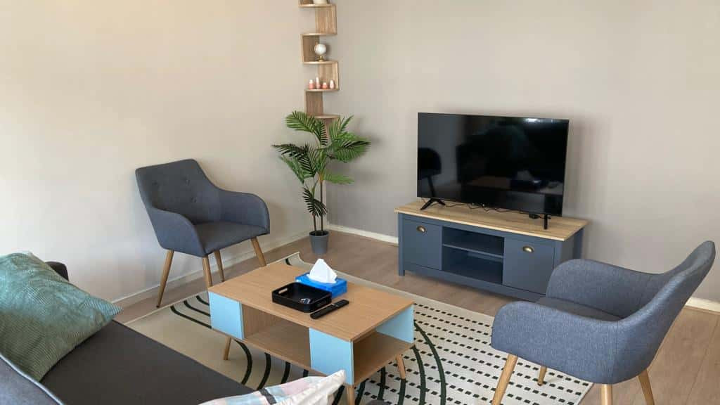 Room in Rue Lainé Laroche, Angers for 180 m² with 3 bedrooms