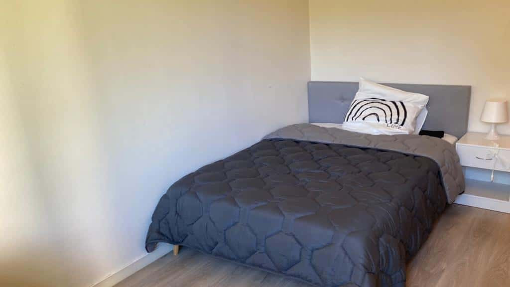 Room in Rue Lainé Laroche, Angers for 180 m² with 3 bedrooms