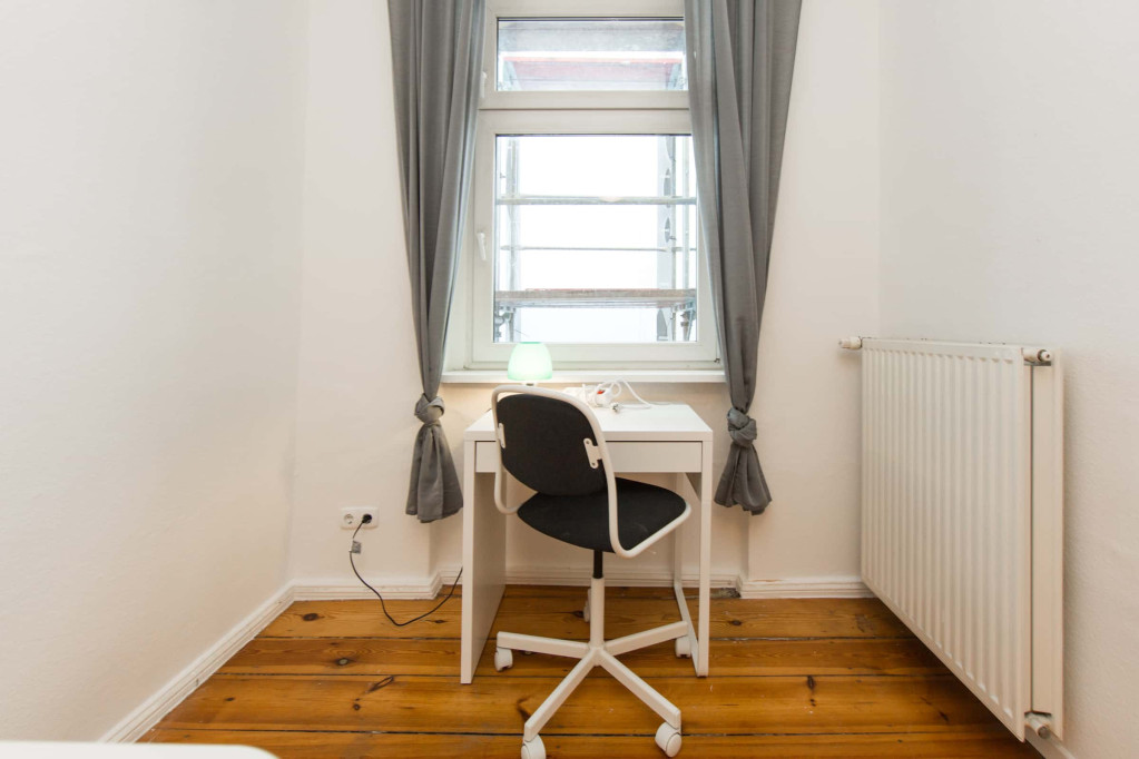 Kantstraße - Room 1