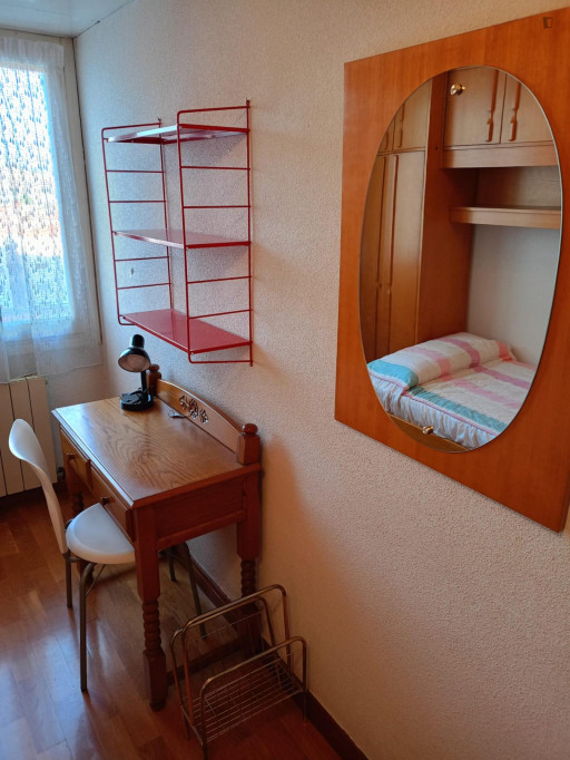Homely single bedroom close to Universidad de La Rioja