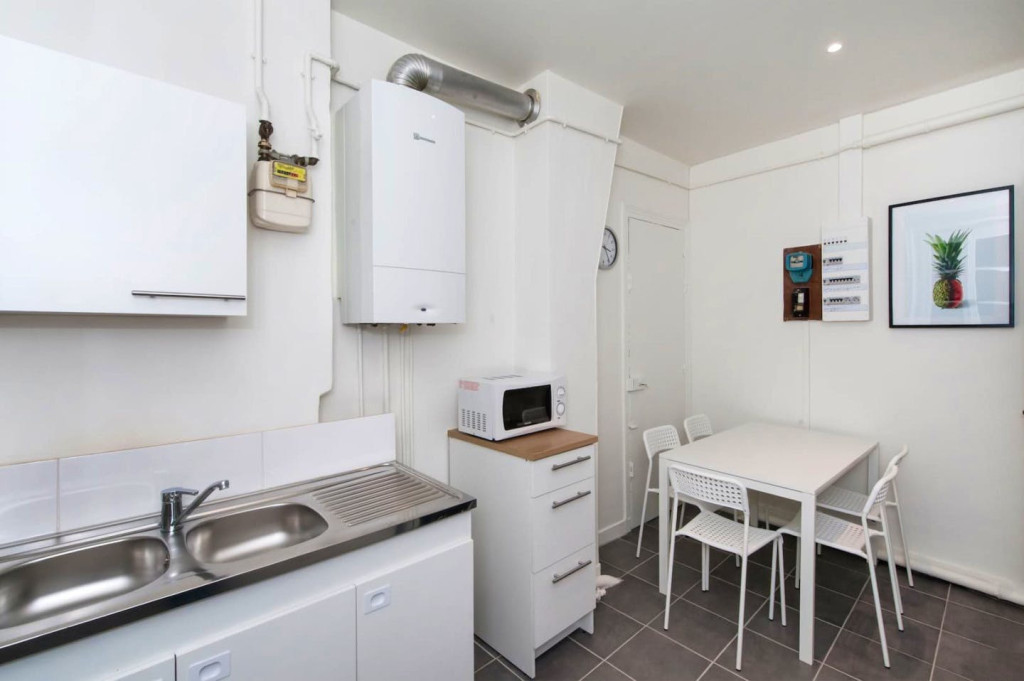 Good-lucking Stunning Apt. Incl. - City Views near Monceau