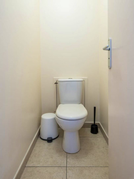 Bright Comfortable Apt. close to Jean Macé