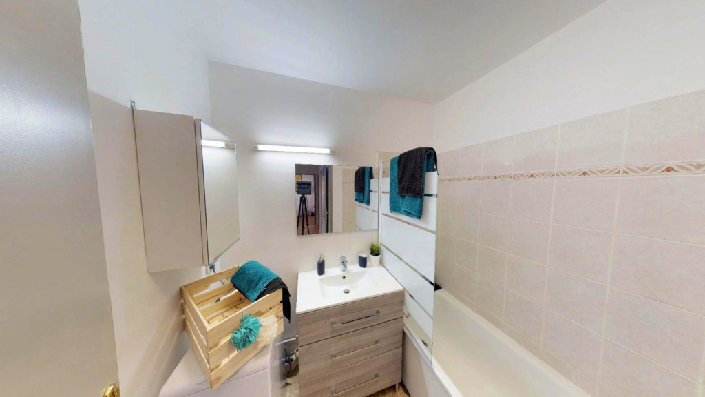 Beautiful Elegant Apt. near Vieux Lille