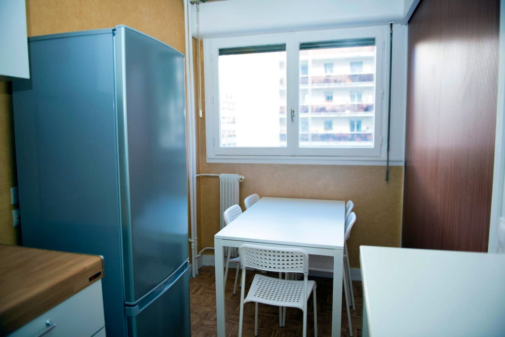 Chic Comfortable Apt. near to Saint Lambert