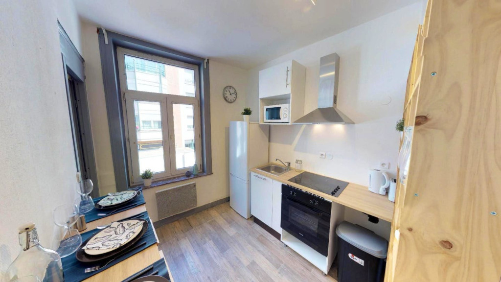 3-Bed Apartment on rue Saint-Sébastien