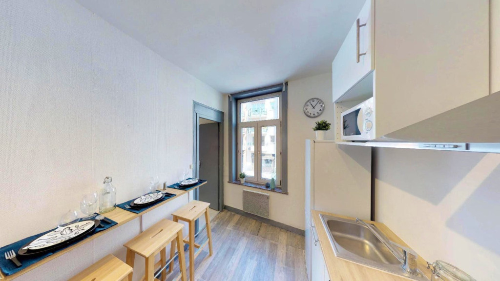 3-Bed Apartment on rue Saint-Sébastien