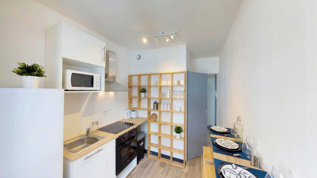 3-Bed Apartment on rue Saint-Sébastien