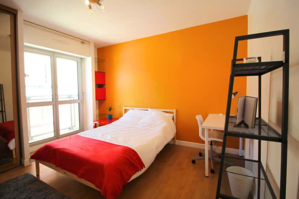 Beautiful luminous room 12m²