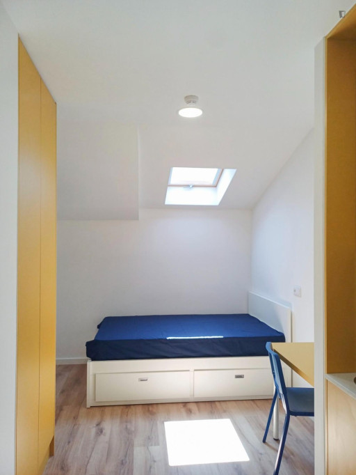 Bright studio in Montes Claros - Coimbra - chambre - ImmoJeune