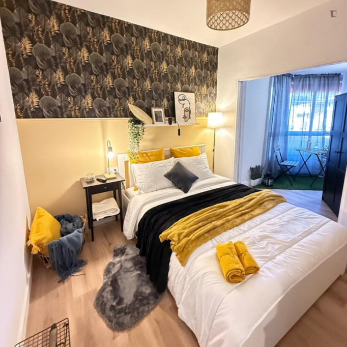 Appealing double bedroom in the Mercado neighbourhood - Alicante - chambre - ImmoJeune