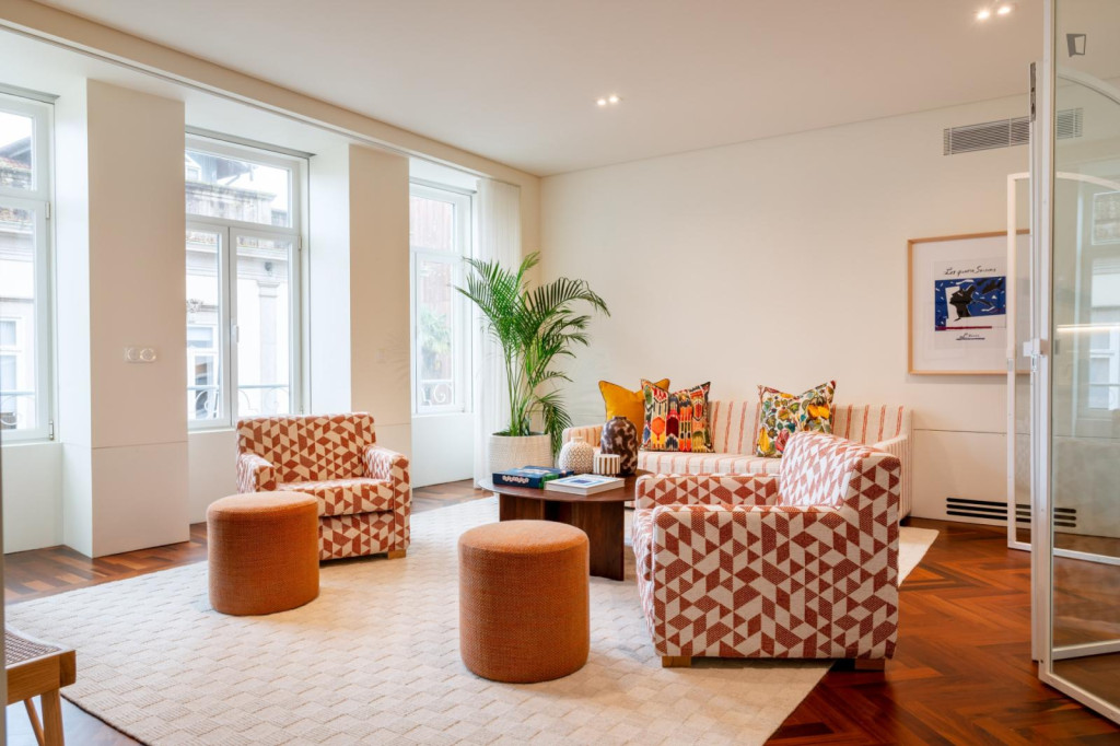 Modern 2 Bedroom Apartment in a private condo close to Faria Guimarães Metro - Porto - chambre - ImmoJeune