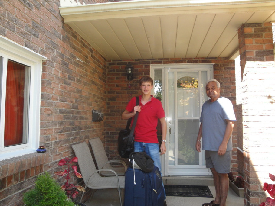 Fun loving family in Mississauga