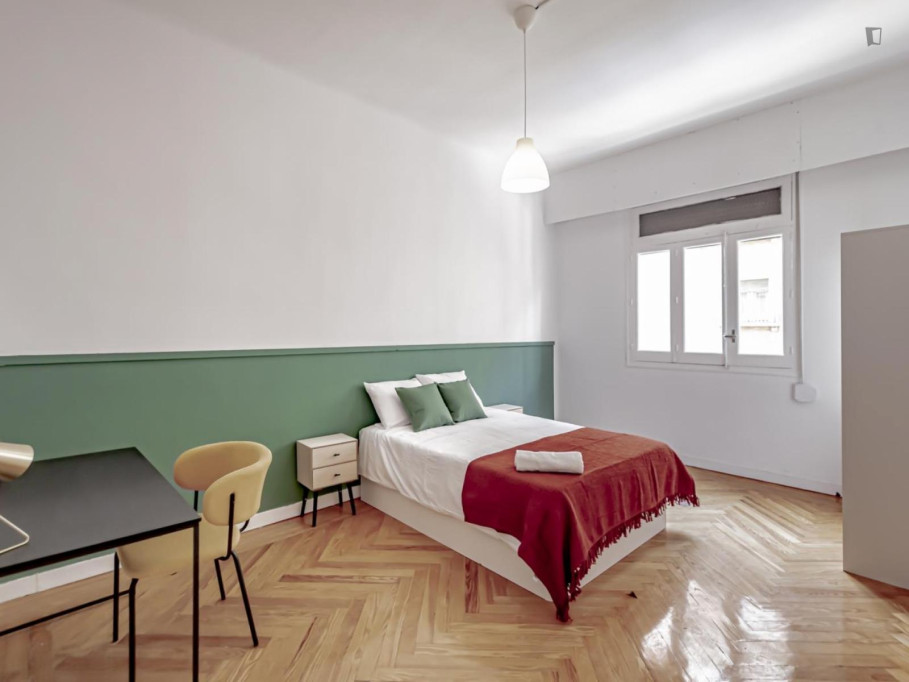 Spacious double bedroom in the Salamanca district - Madrid - chambre - ImmoJeune