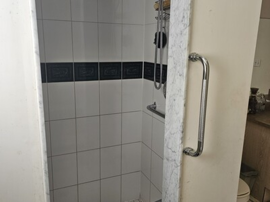 Ajax Rental Rooms 