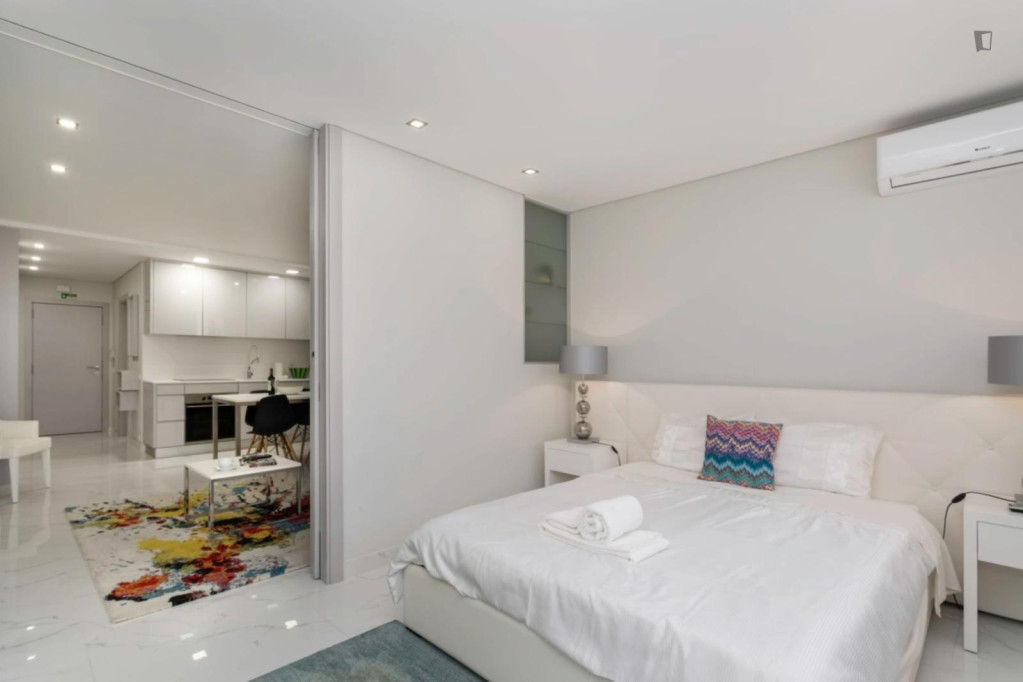 Modern flat in Vilamoura near the beach and marina