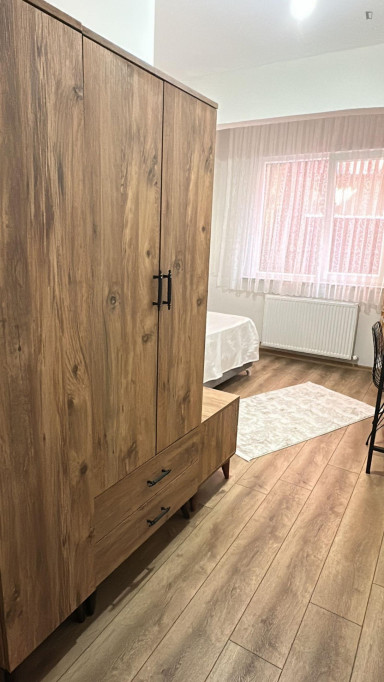 Very comfy single bedroom near the Sanayi Mahallesi metro - Istanbul - chambre - ImmoJeune
